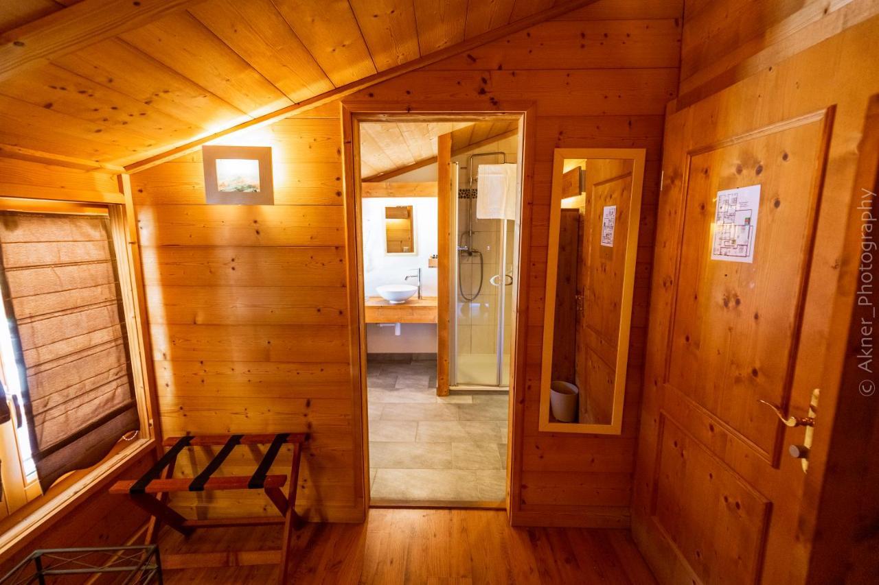 Hotel Restaurant Les Lilas Les Diablerets Bagian luar foto
