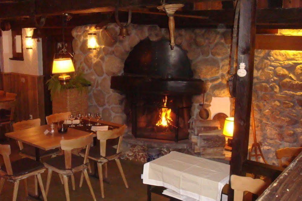 Hotel Restaurant Les Lilas Les Diablerets Bagian luar foto