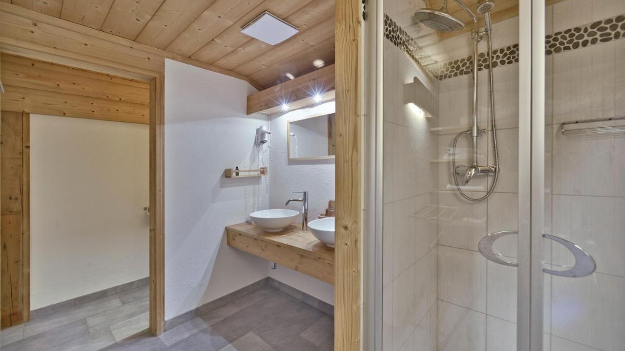 Hotel Restaurant Les Lilas Les Diablerets Bagian luar foto