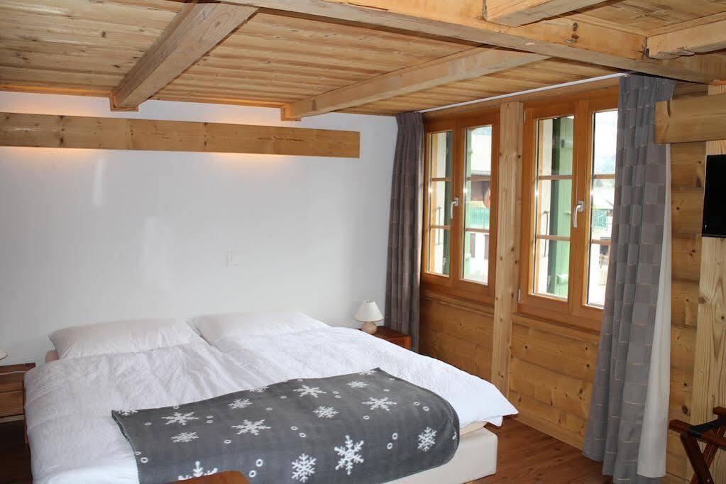 Hotel Restaurant Les Lilas Les Diablerets Bagian luar foto